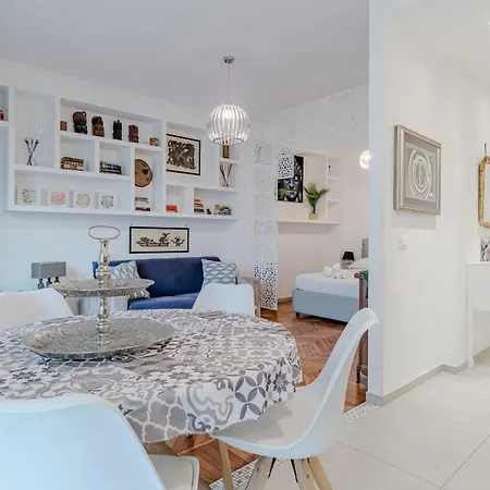 Guesthost - Elegant Loft X4 - 500m Far From Porta Nuova *