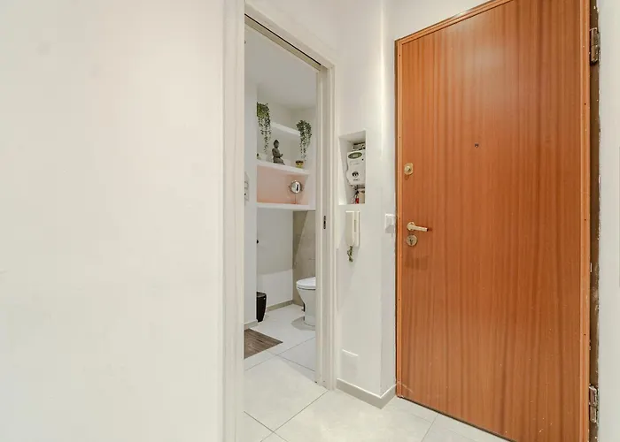 Guesthost - Elegant Loft X4 - 500m Far From Porta Nuova *