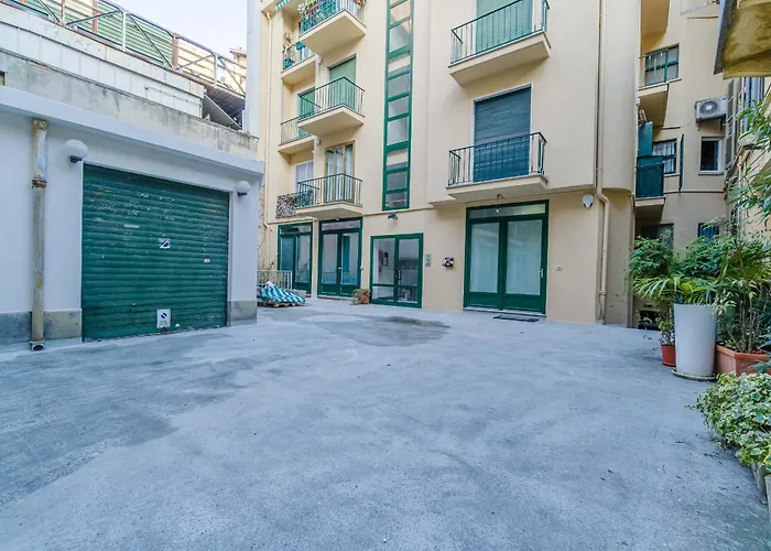 Guesthost - Elegant Loft X4 - 500m Far From Porta Nuova